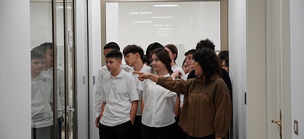 Школьники познакомились с историей Казахстана в Архиве Президента РК фото галереи 4